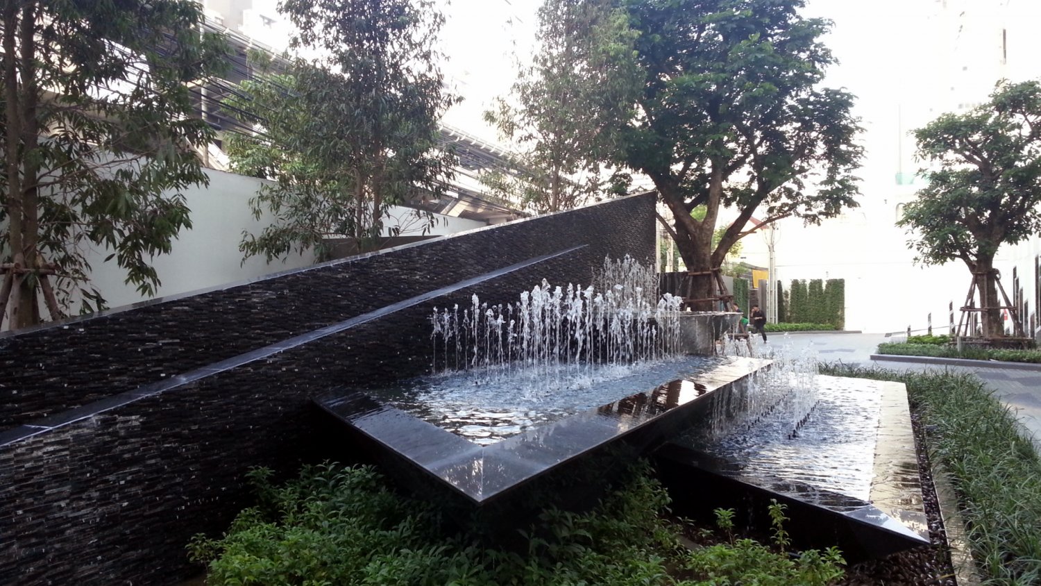 The ROOM BTS Wong Wian Yai