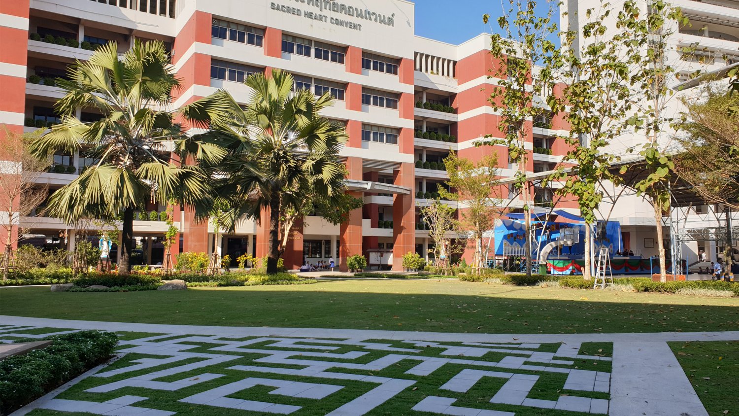 Sacraed Heart Convent School